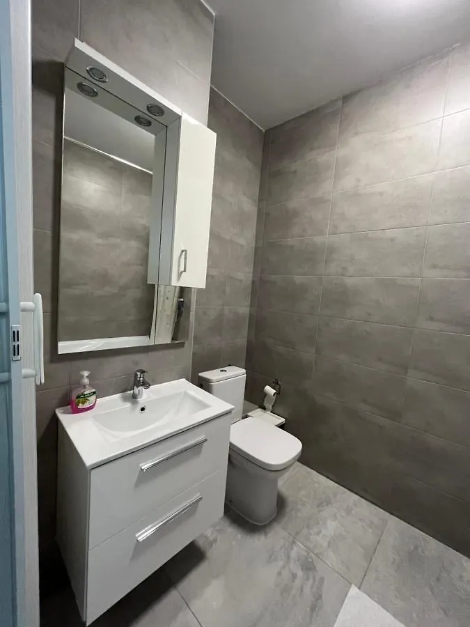 Airport Comfy Guest Home Warsaw