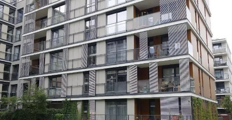Airport Comfy Guest Home Warsaw Homestay